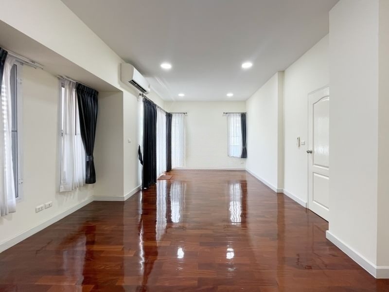4 ห้องนอน บ้านเดี่ยว สำหรับขาย ใน ดอกไม้, ประเวศ, กรุงเทพมหานคร - Image 8