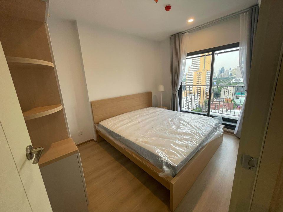 1 Bedroom Condo  in Khlong Toei, Khlong Toei, Bangkok - Image 2