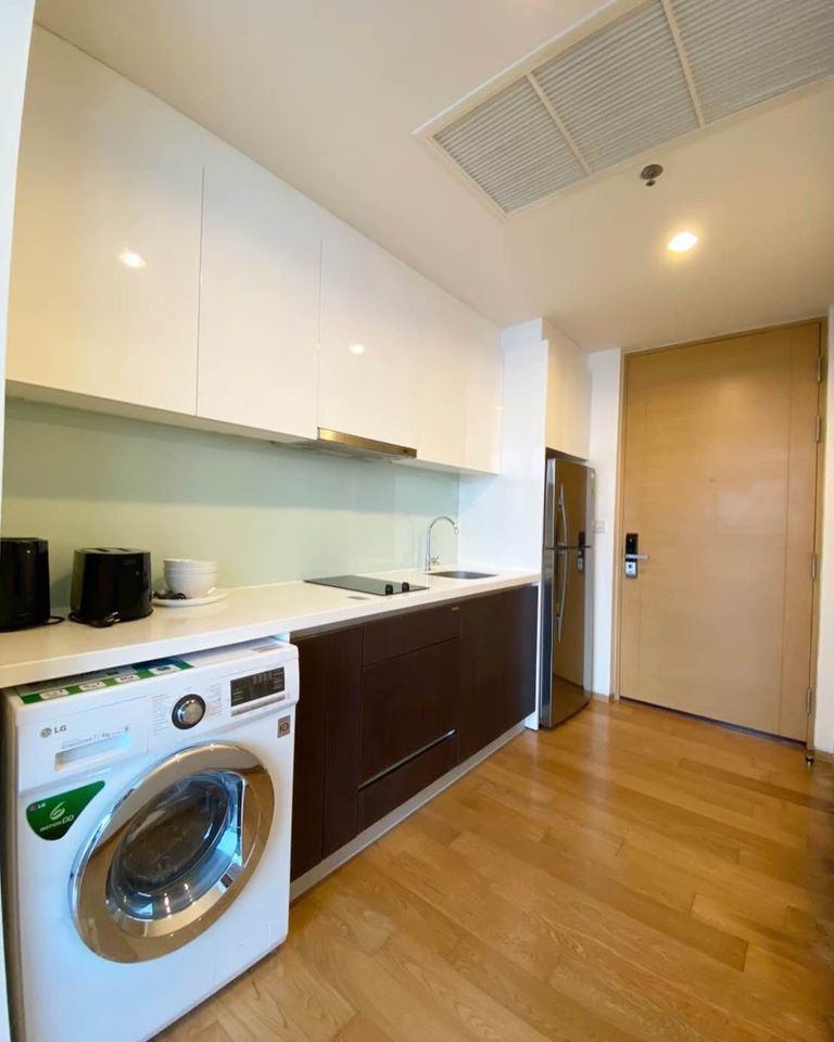 1 Bedroom Condo  in Chong Nonsi, Yan Nawa, Bangkok - Image 3