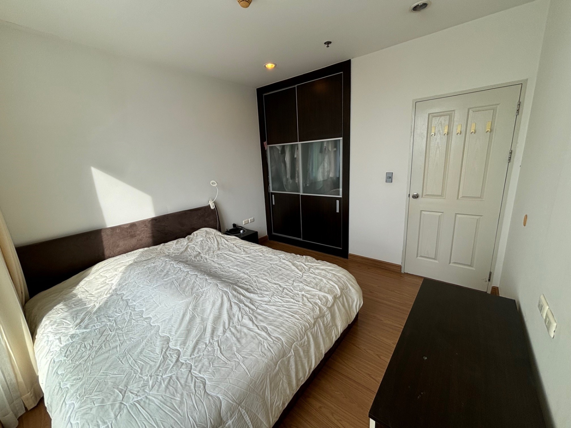 1 Bedroom Condo For Sale in Thanon Phaya Thai, Ratchathewi, Bangkok - Image 4