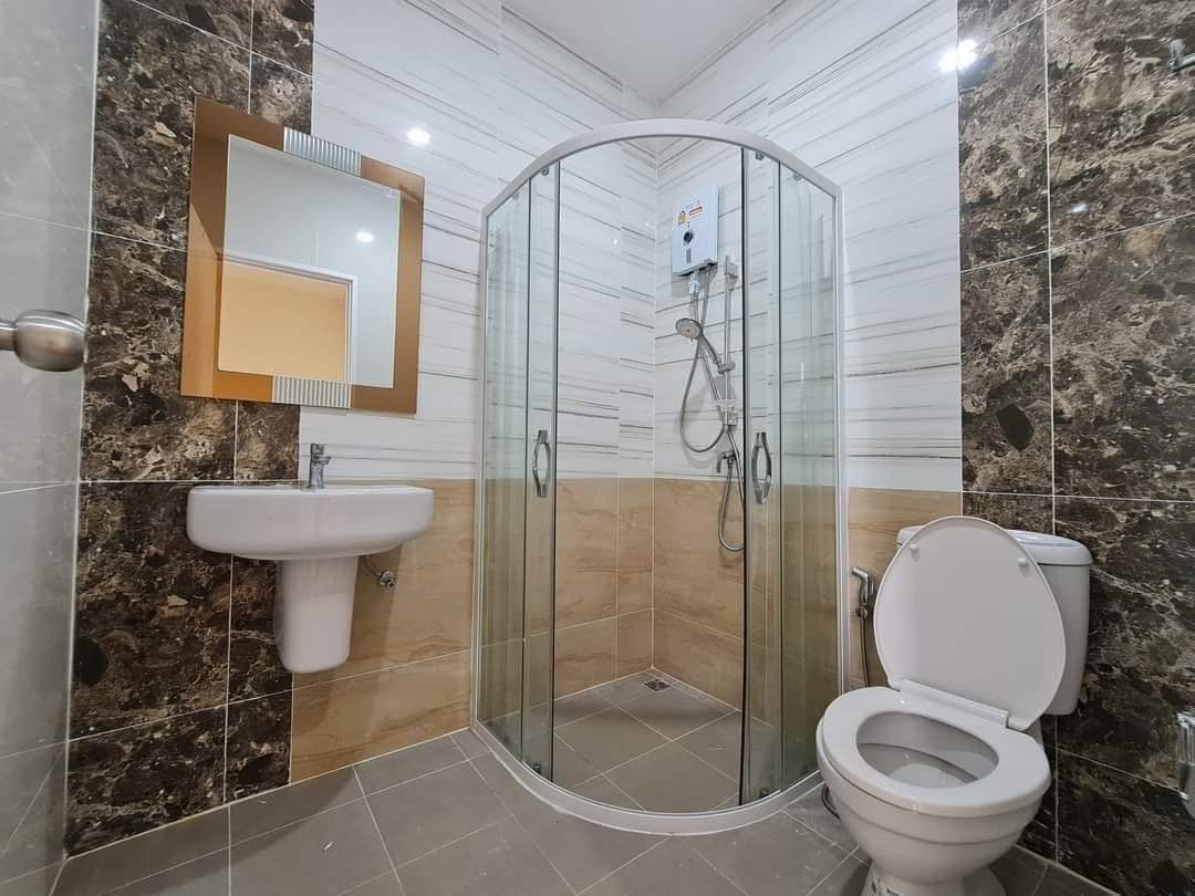 3 ห้องนอน ทาวน์เฮาส์  ใน ดอกไม้, ประเวศ, กรุงเทพมหานคร - Image 8