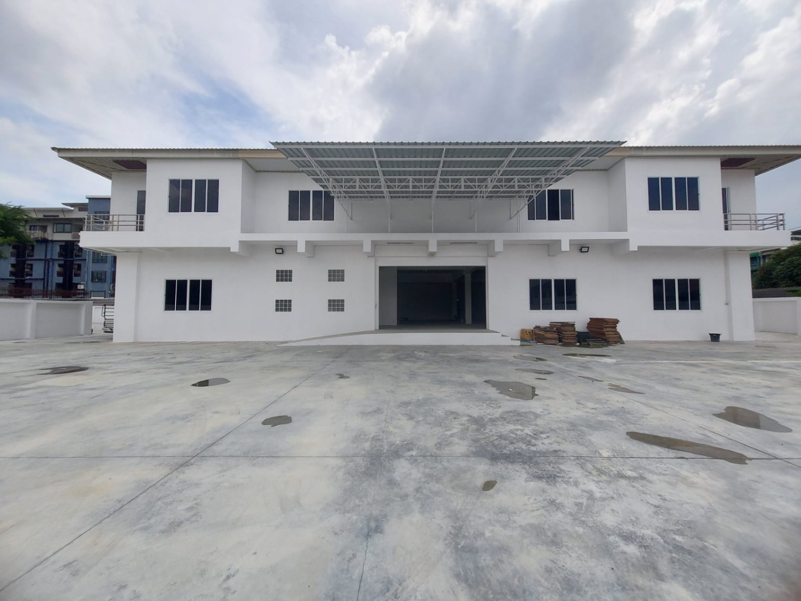  Retail Space  in Bang Na, Bang Na, Bangkok - Image 1