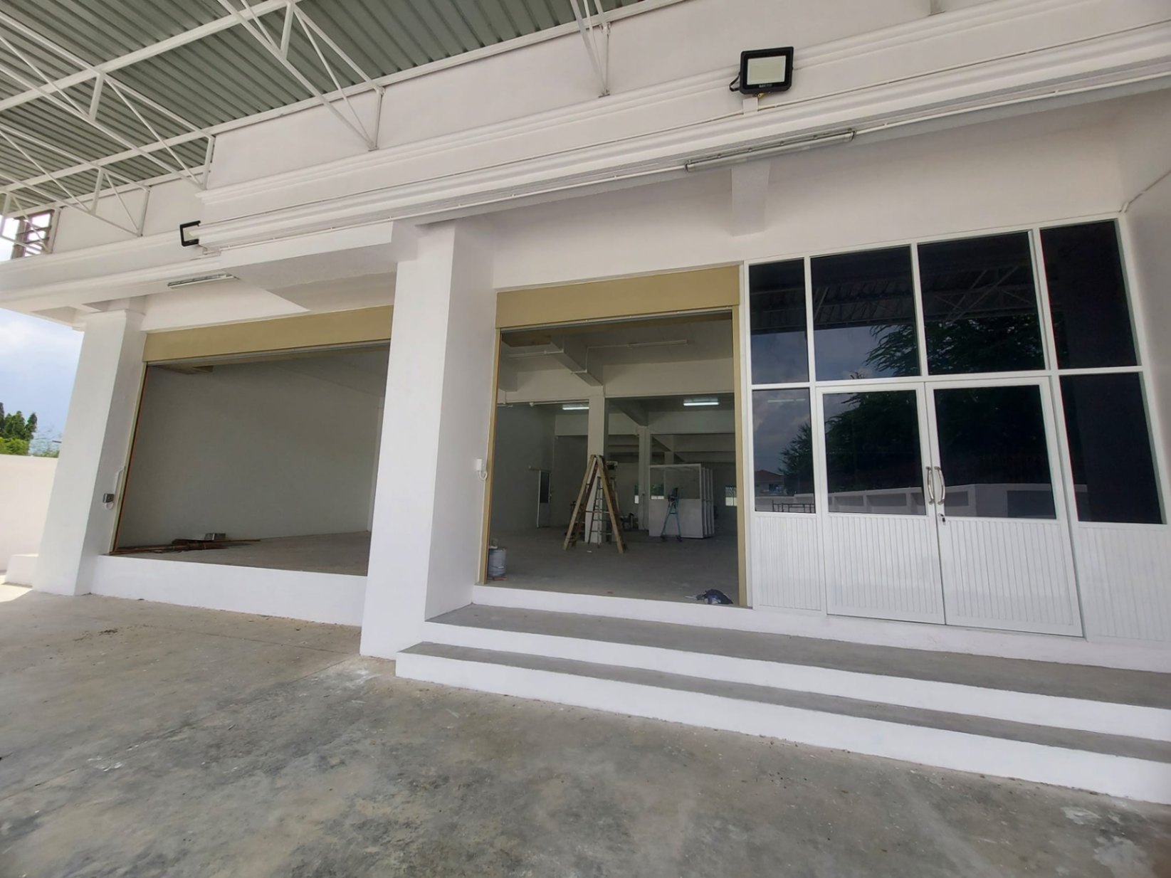  Retail Space  in Bang Na, Bang Na, Bangkok - Image 2