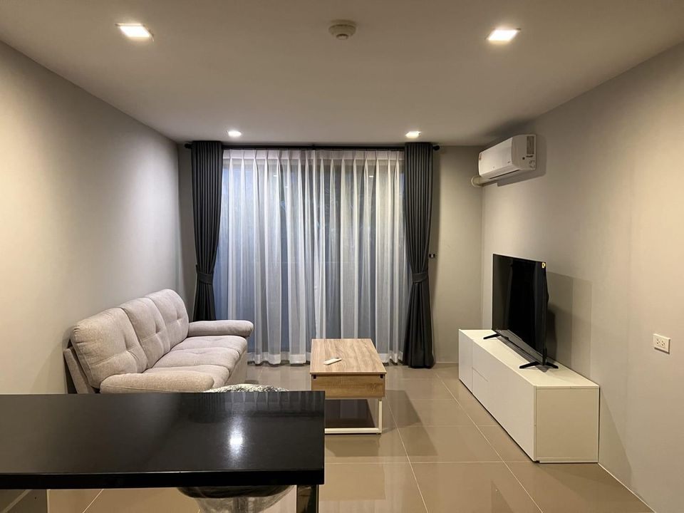 Mirage Sukhumvit 27 - Image 1