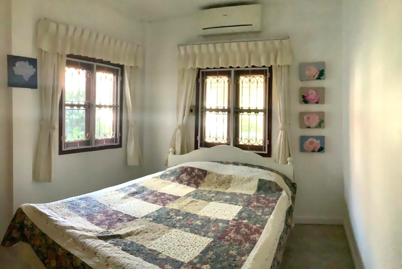 8 Bedroom House For Sale in San Phisuea, Mueang Chiang Mai, Chiang Mai - Image 9