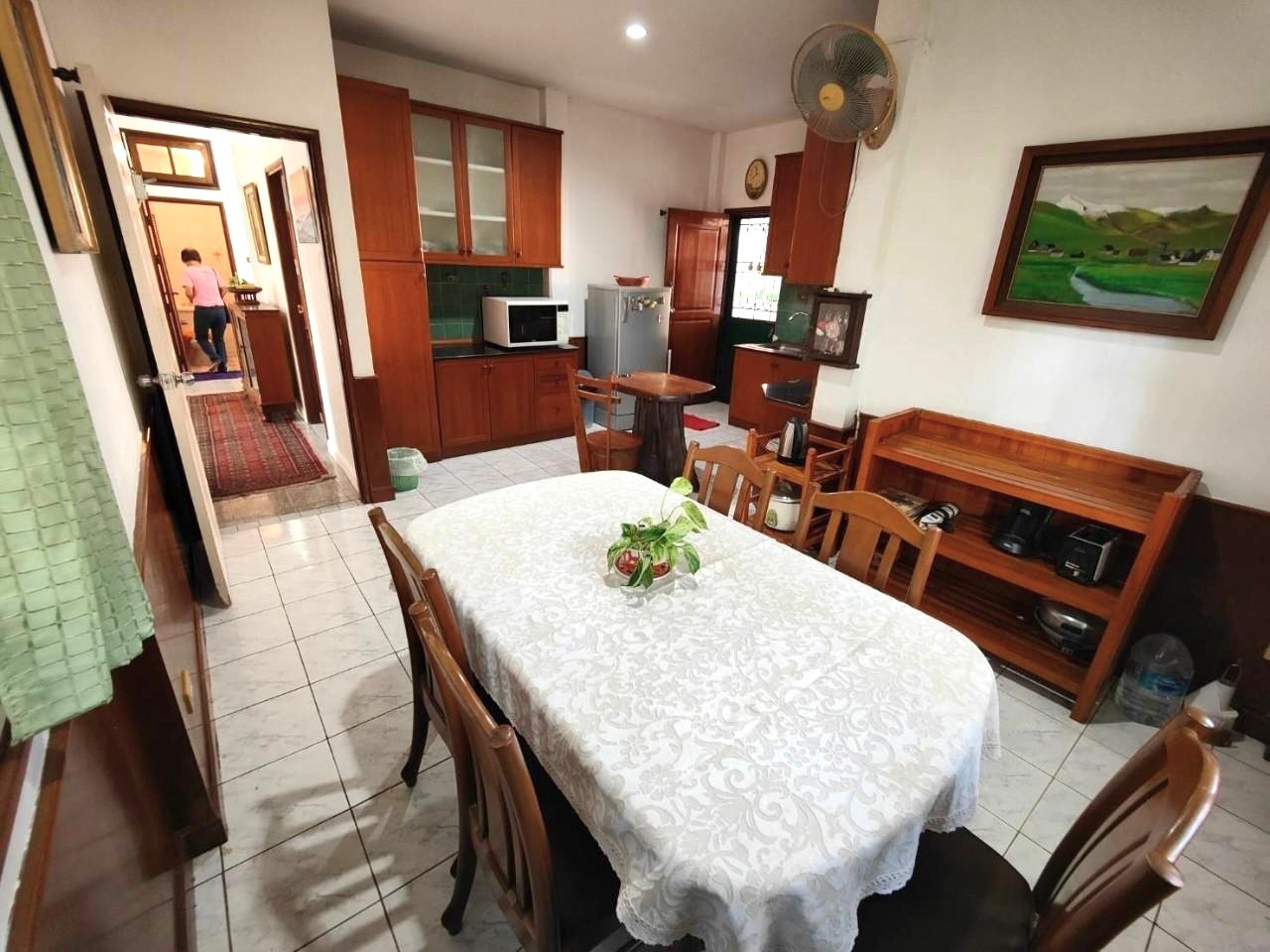 8 Bedroom House For Sale in San Phisuea, Mueang Chiang Mai, Chiang Mai - Image 2