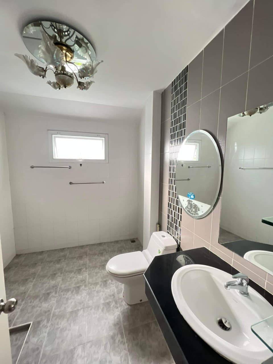 3 Bedroom House For Rent in Bang Mueang, Mueang Samut Prakan, Samut Prakan - Image 14