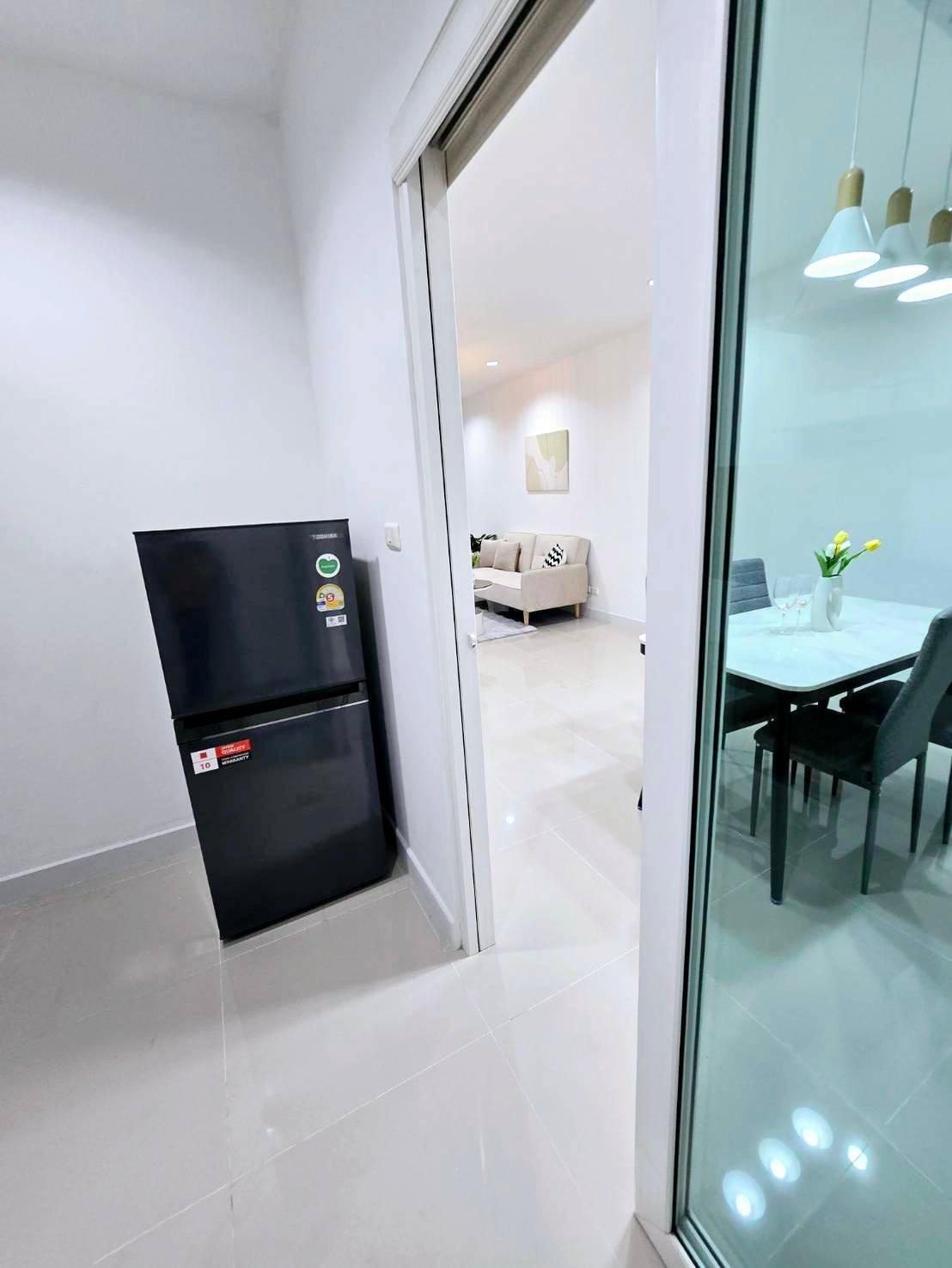 2 Bedroom Townhouse For Sale in Mae Hia, Mueang Chiang Mai, Chiang Mai - Image 6