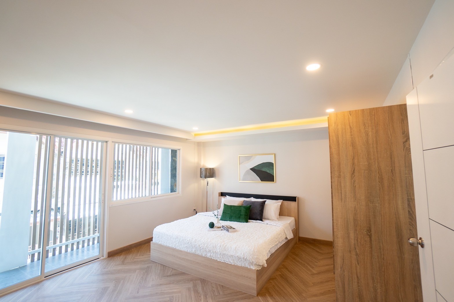 2 Bedroom Townhouse For Sale in Mae Hia, Mueang Chiang Mai, Chiang Mai - Image 12