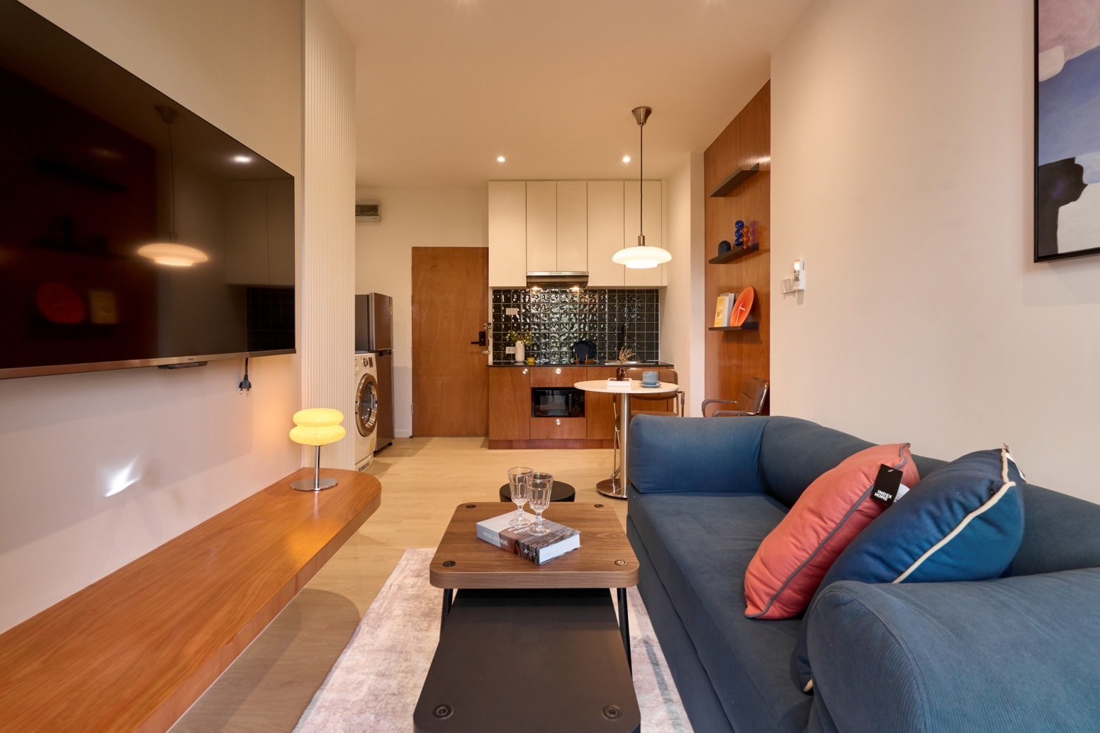 PromT Condo - Image 2