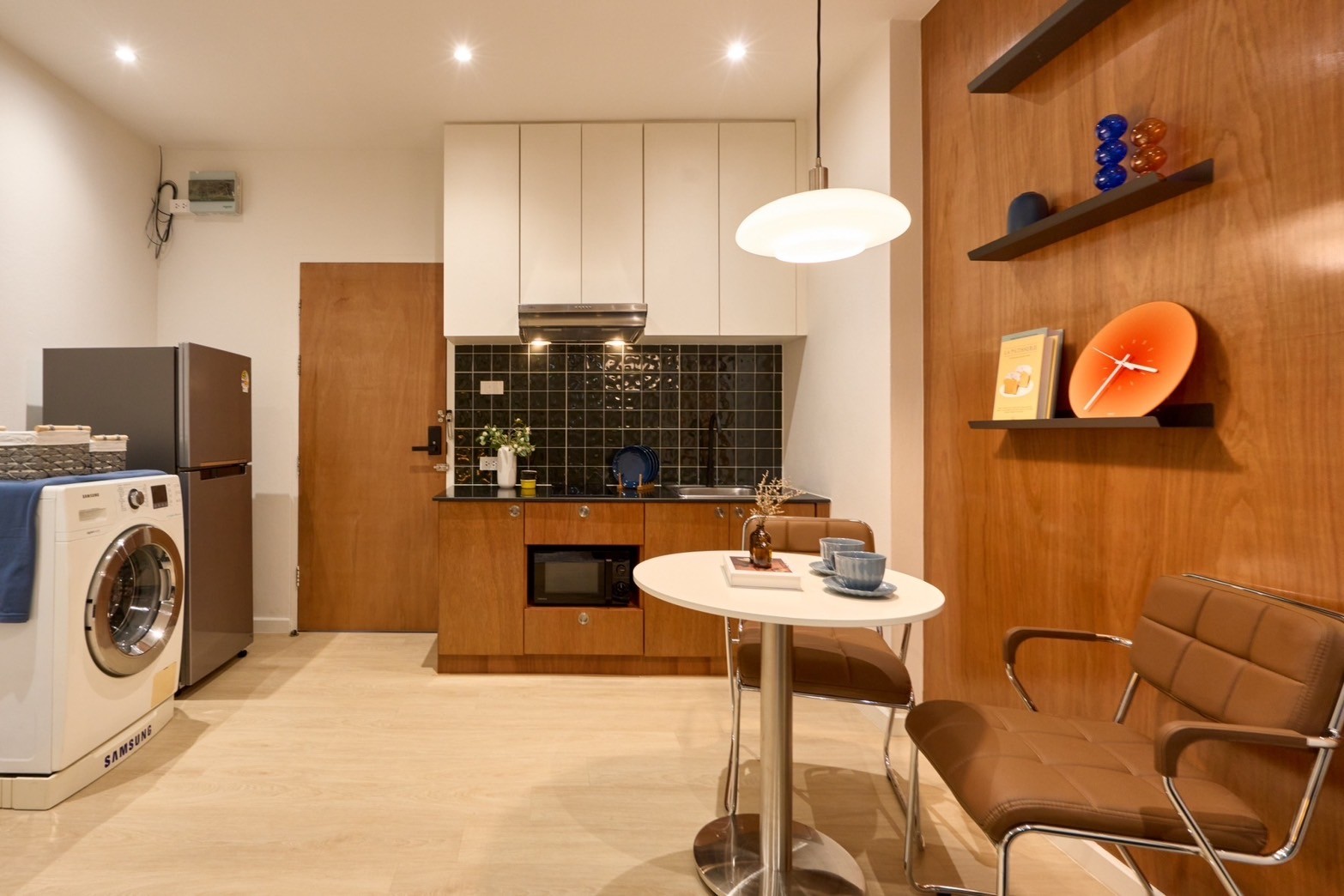 PromT Condo - Image 3