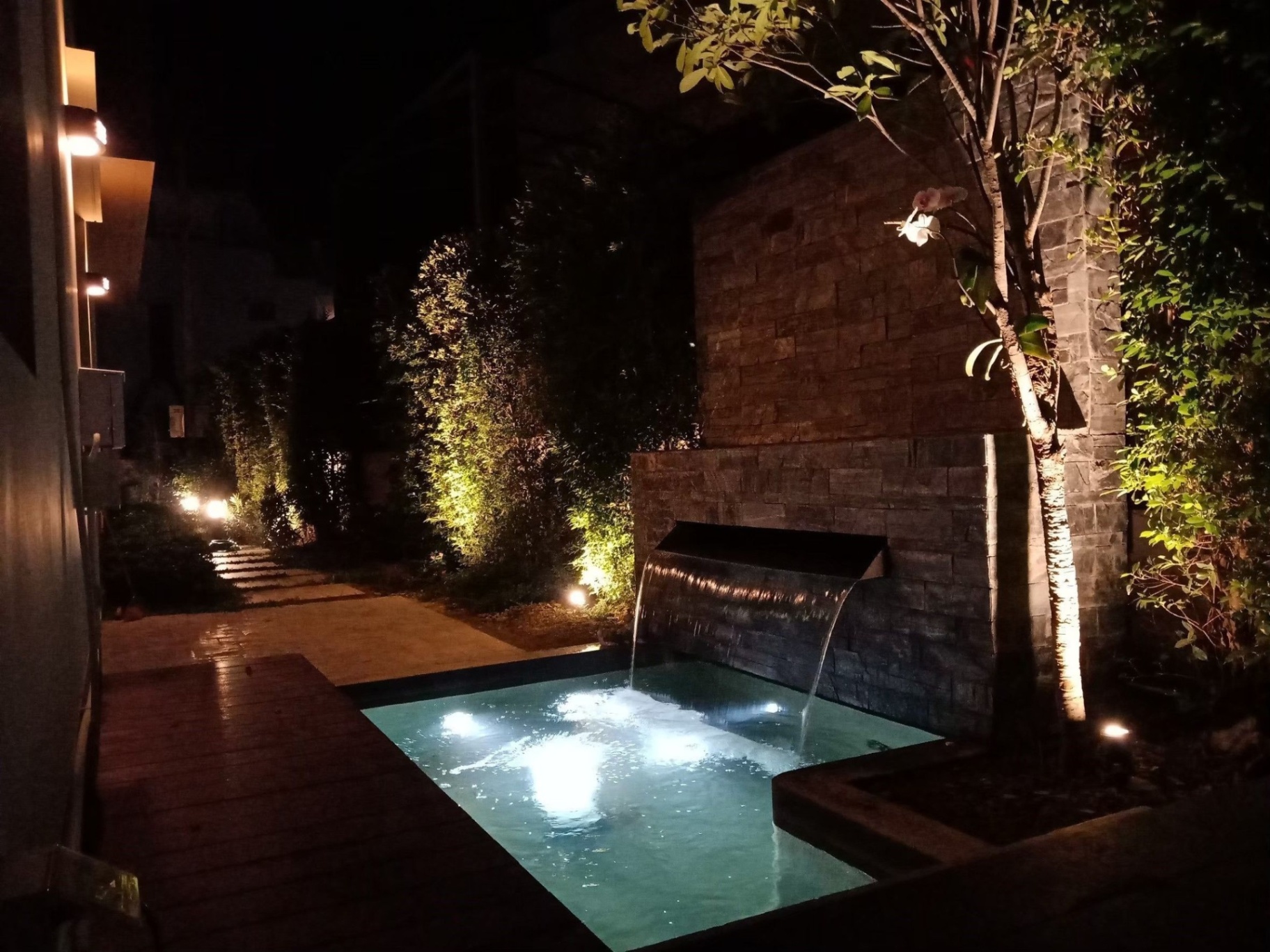 Rochalia Resort Villas - Image 9
