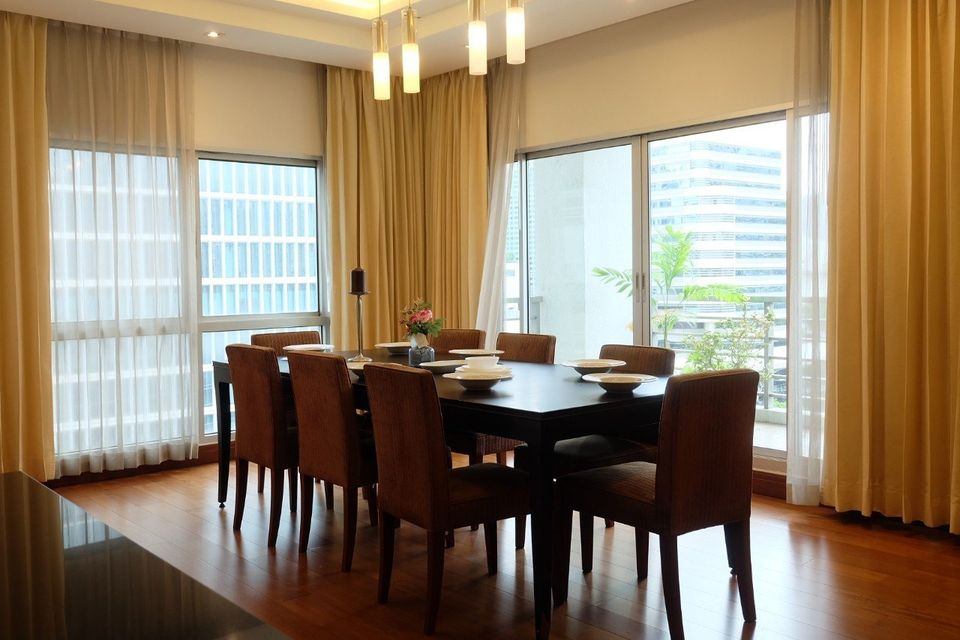 Royal Residence Park - Image 17