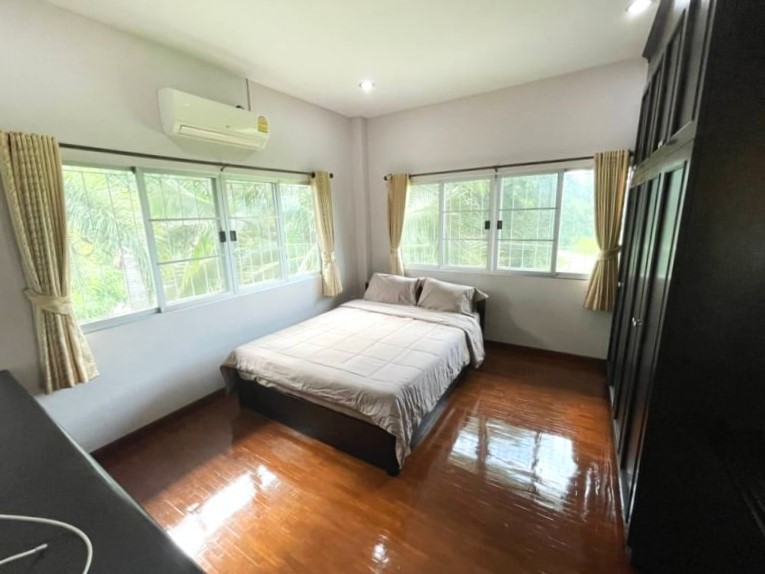 4 Bedroom House  in Ton Pao, San Kamphaeng, Chiang Mai - Image 7