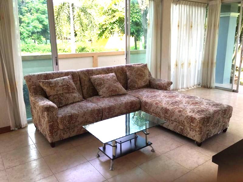 4 Bedroom House  in Ton Pao, San Kamphaeng, Chiang Mai - Image 2