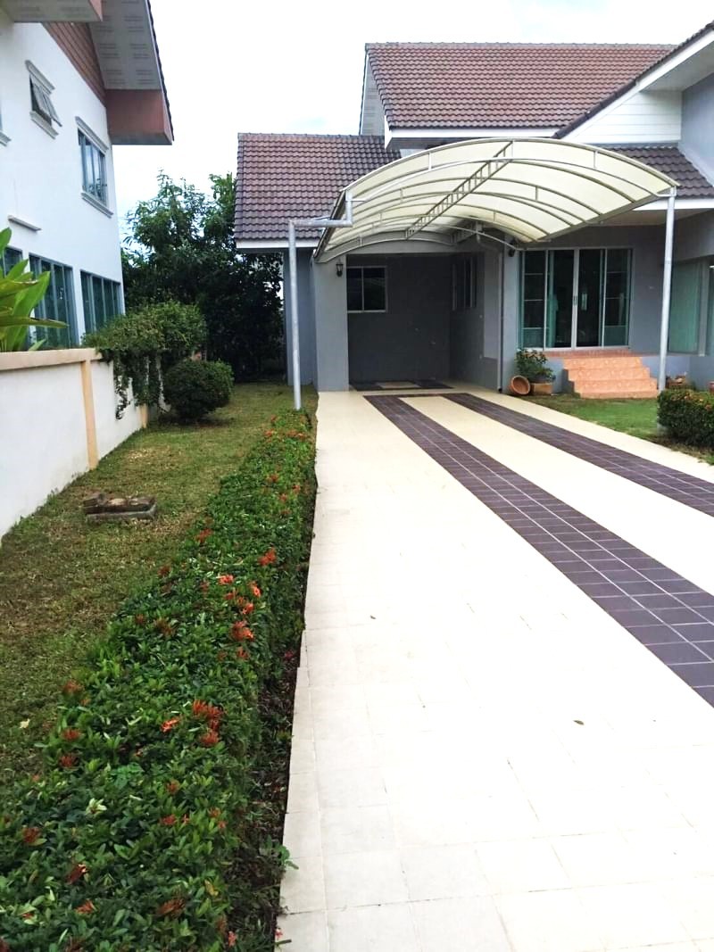 4 Bedroom House  in Ton Pao, San Kamphaeng, Chiang Mai - Image 9