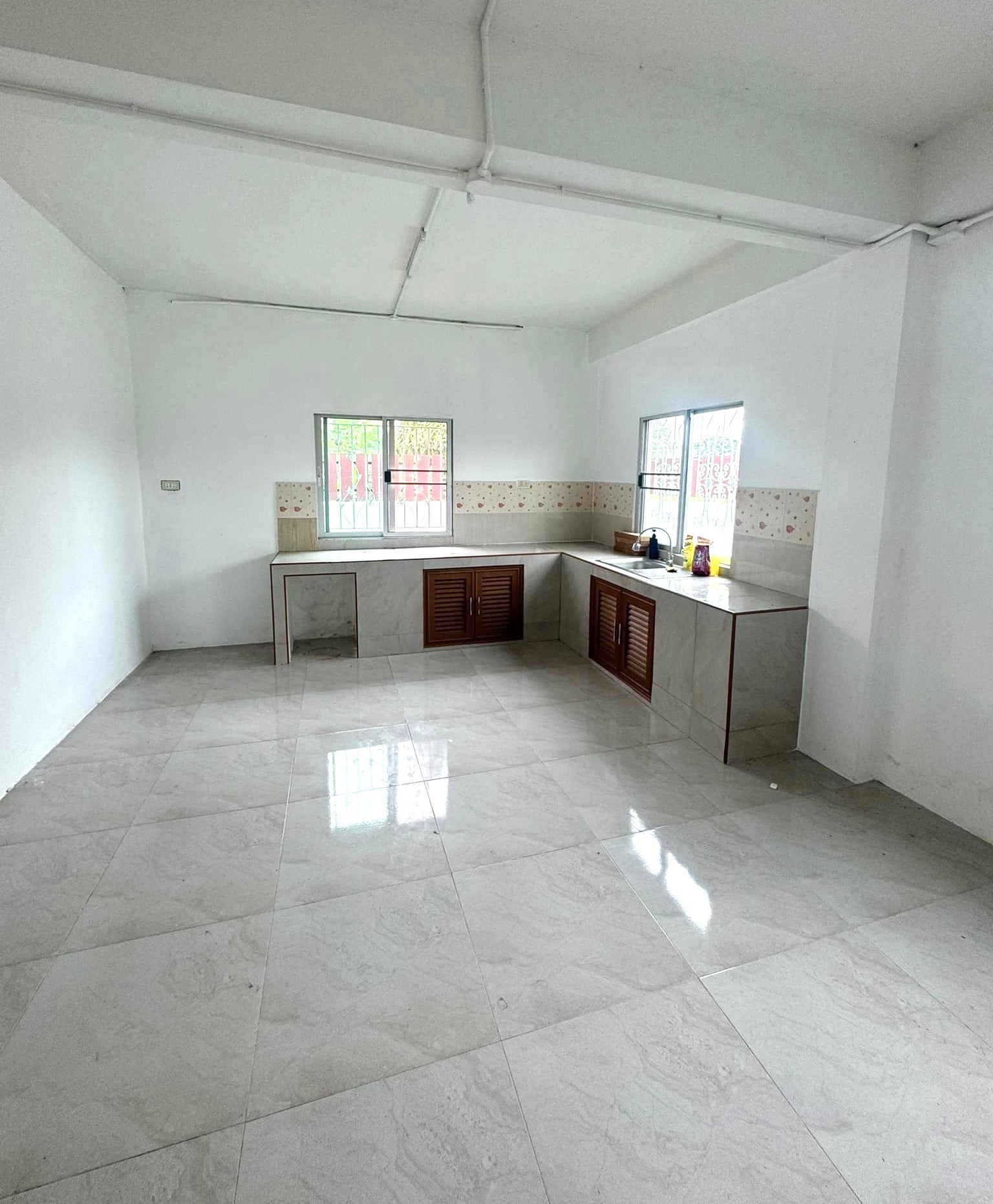4 ห้องนอน บ้านเดี่ยว สำหรับเช่า ใน สันทรายหลวง, สันทราย, เชียงใหม่ - Image 3