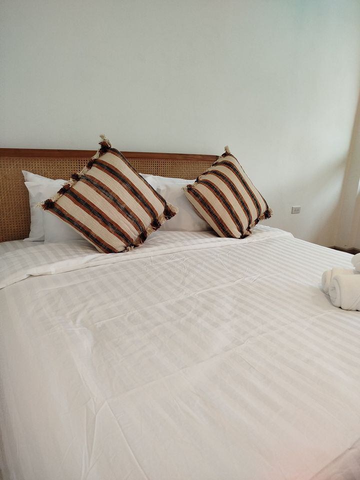7 Bedroom House For Sale in San Phranet, San Sai, Chiang Mai - Image 7