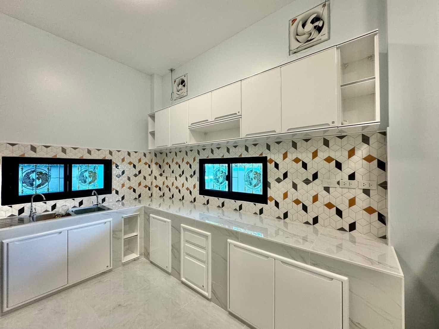 3 Bedroom House For Sale in San Sai Luang, San Sai, Chiang Mai - Image 4