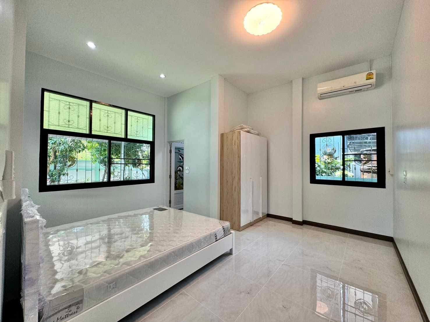 3 Bedroom House For Sale in San Sai Luang, San Sai, Chiang Mai - Image 9