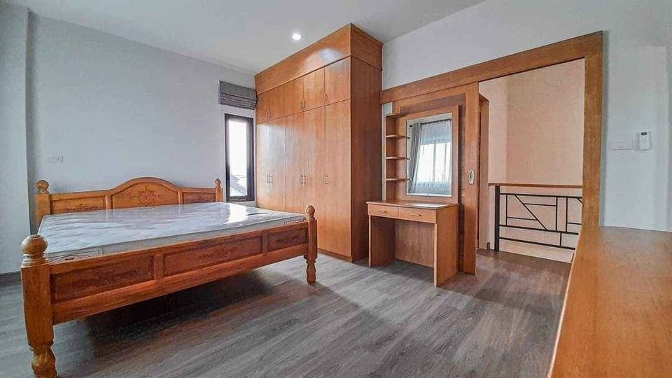 3 卧室 独立房屋  在  - Image 7