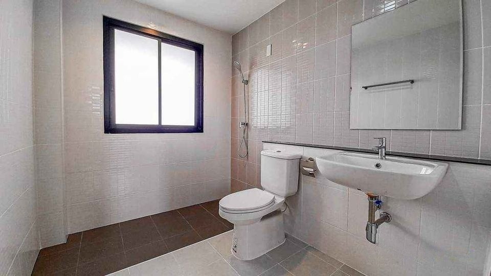 3 卧室 独立房屋  在  - Image 9