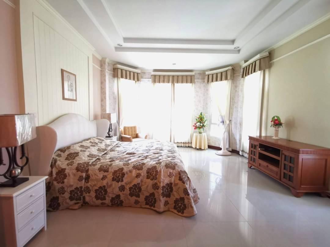 5 Bedroom House For Sale in San Sai Noi, San Sai, Chiang Mai - Image 10