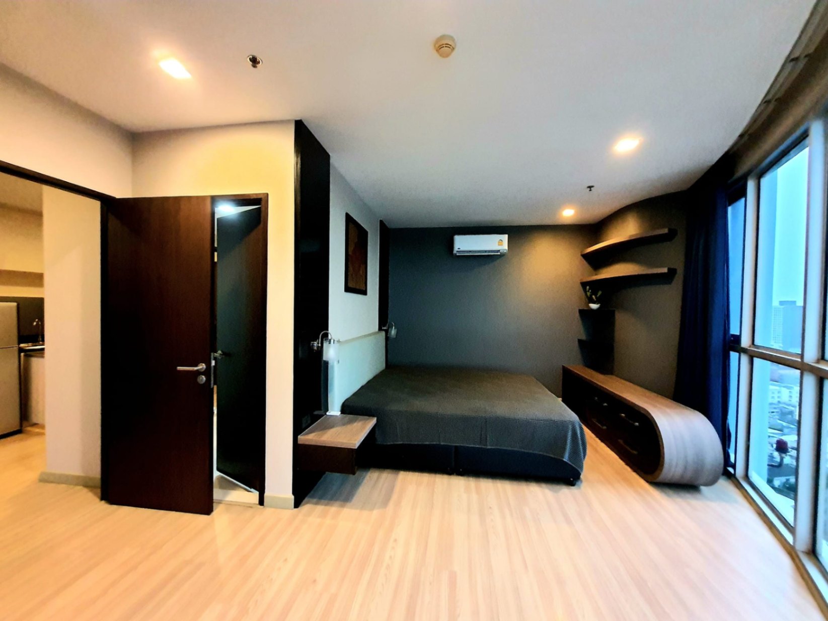 Sky Walk Condominium - Image 5