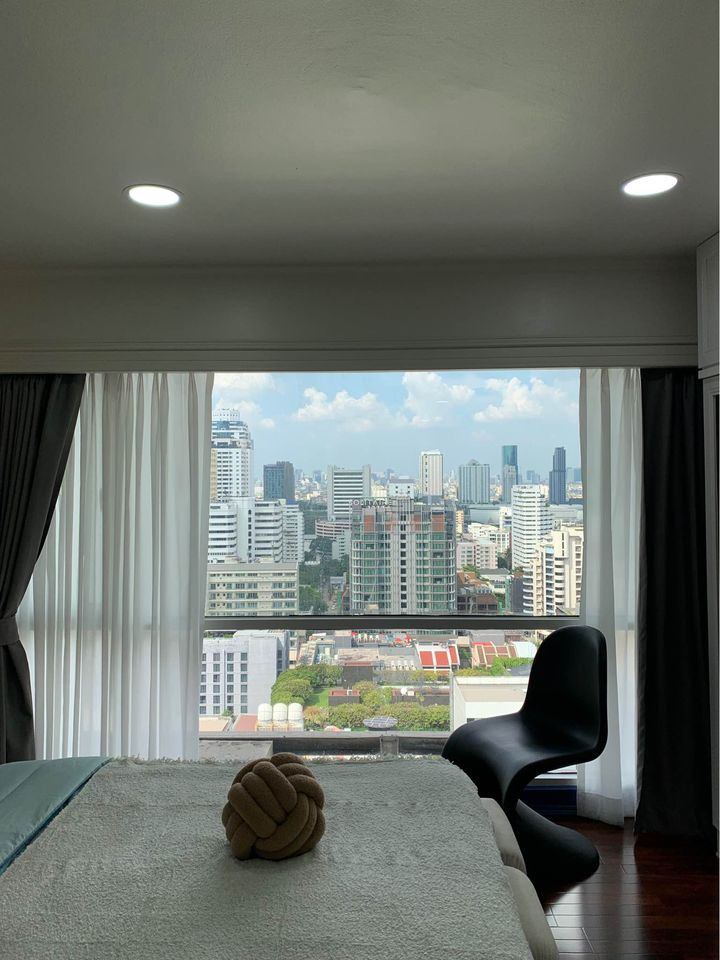 Sukhumvit Suites - Image 3