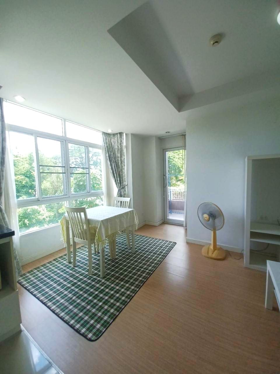 V Residence Condo Payap - Image 4