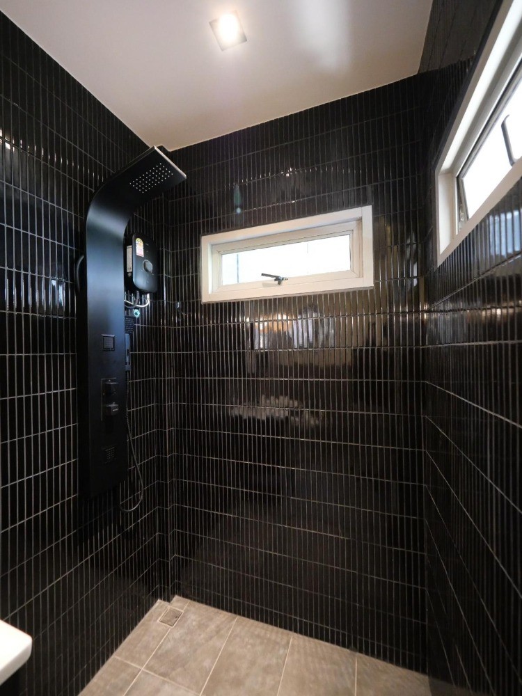 3 卧室 联排别墅  在  - Image 34