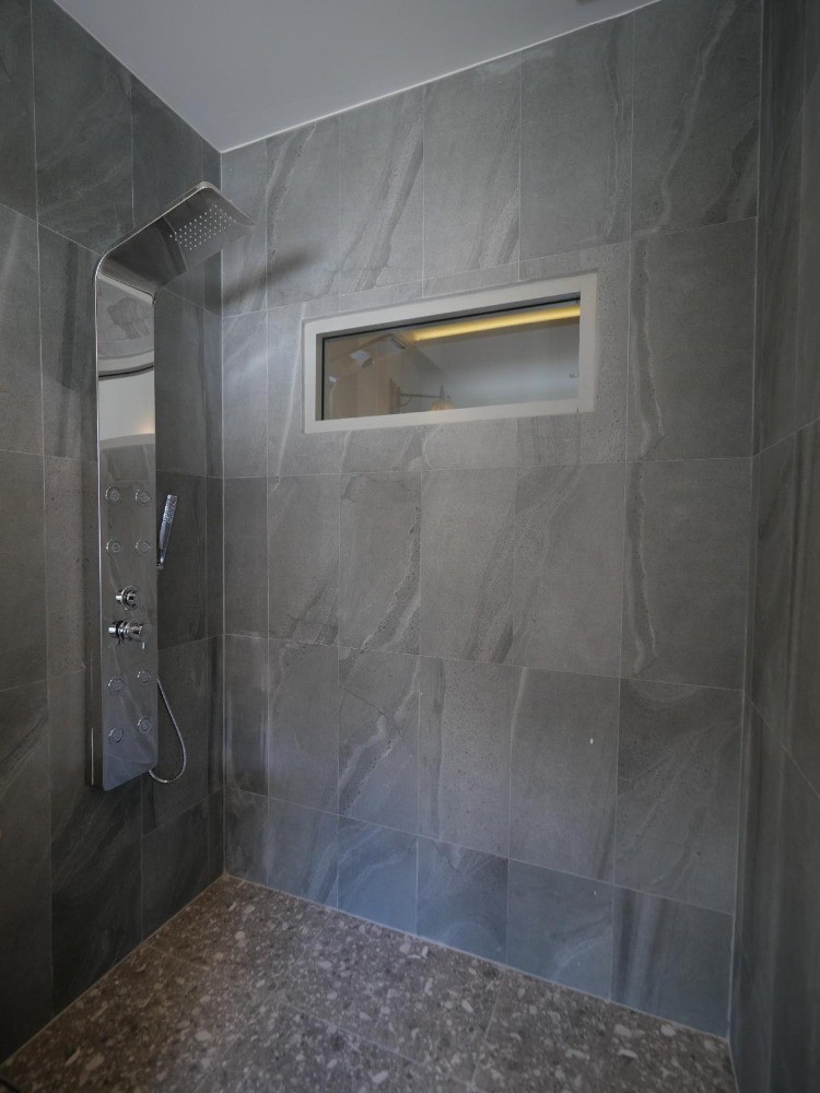 3 卧室 联排别墅  在  - Image 40