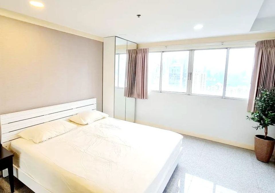 Waterford Diamond Tower - Image 5