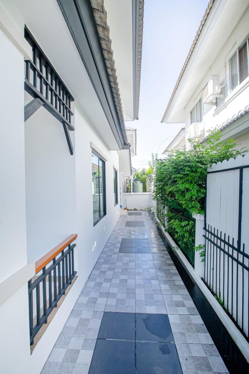 5 Bedroom House For Sale in San Kamphaeng, San Kamphaeng, Chiang Mai - Image 14