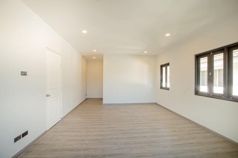 5 Bedroom House For Sale in San Kamphaeng, San Kamphaeng, Chiang Mai - Image 16