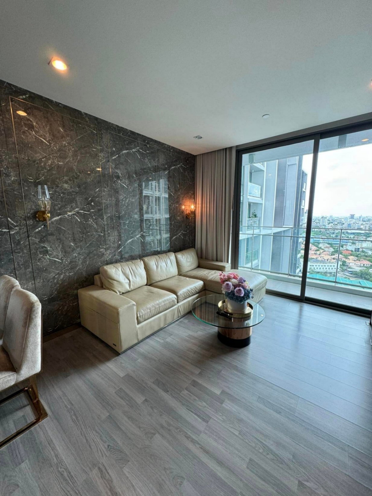 The Room Sukhumvit 69 - Image 5