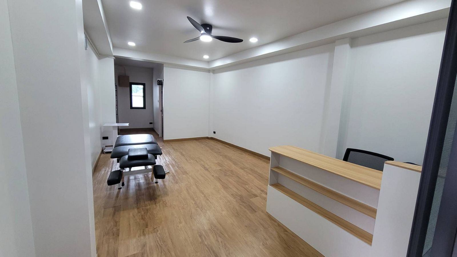 4 Bedroom House For Sale in San Phak Wan, Hang Dong, Chiang Mai - Image 11