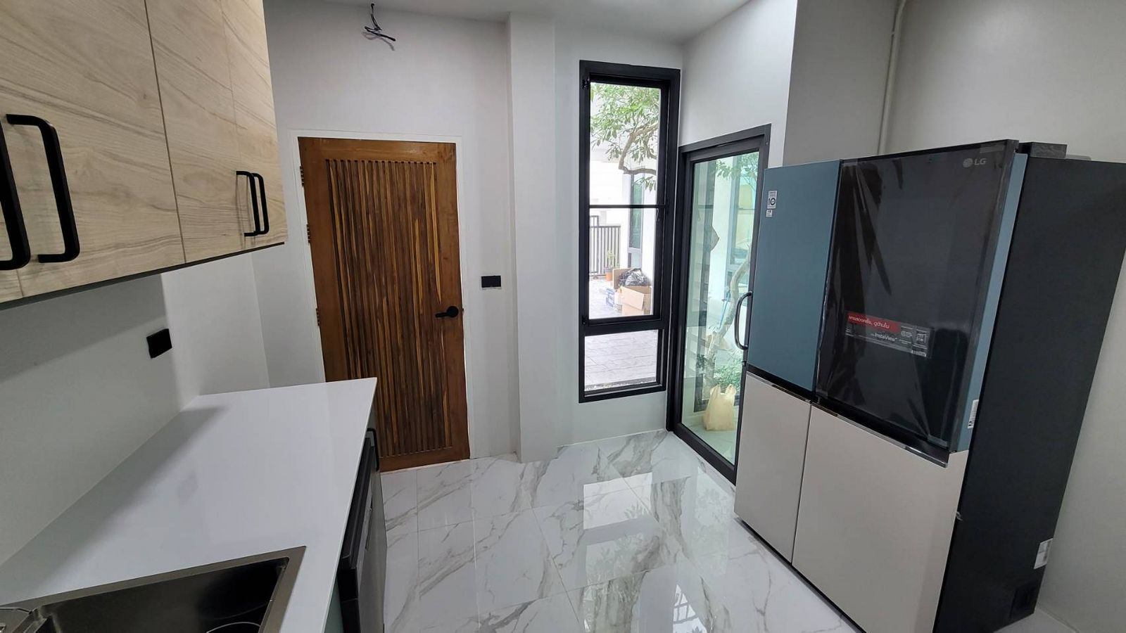 4 Bedroom House For Sale in San Phak Wan, Hang Dong, Chiang Mai - Image 22