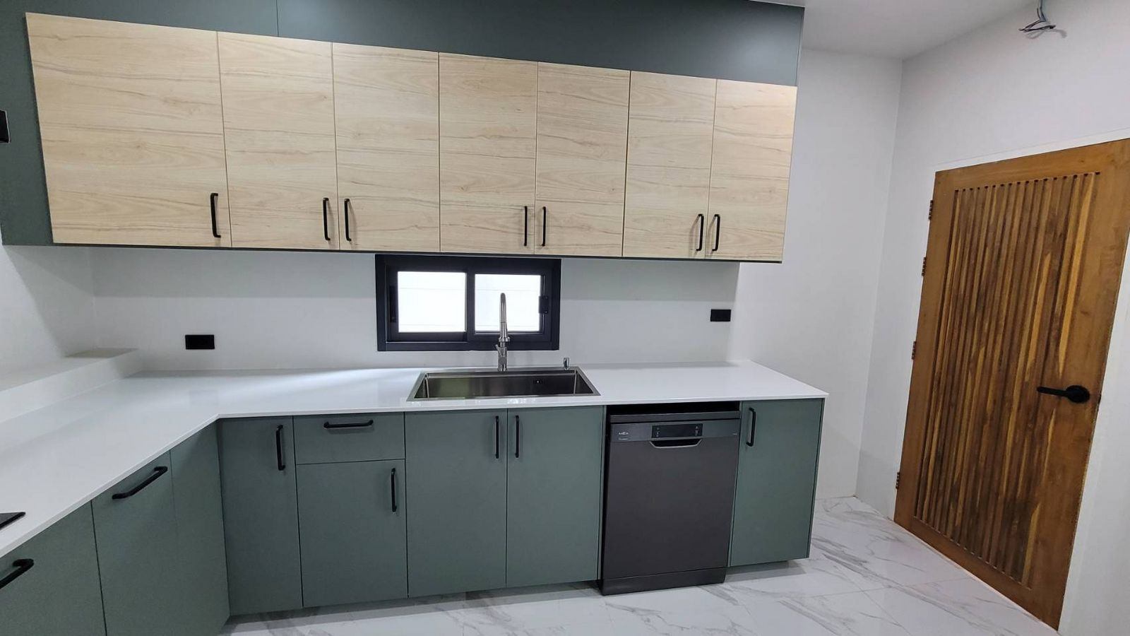 4 Bedroom House For Sale in San Phak Wan, Hang Dong, Chiang Mai - Image 8