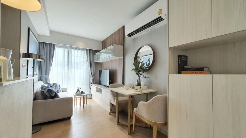 Runesu Thonglor 5 - Image 2