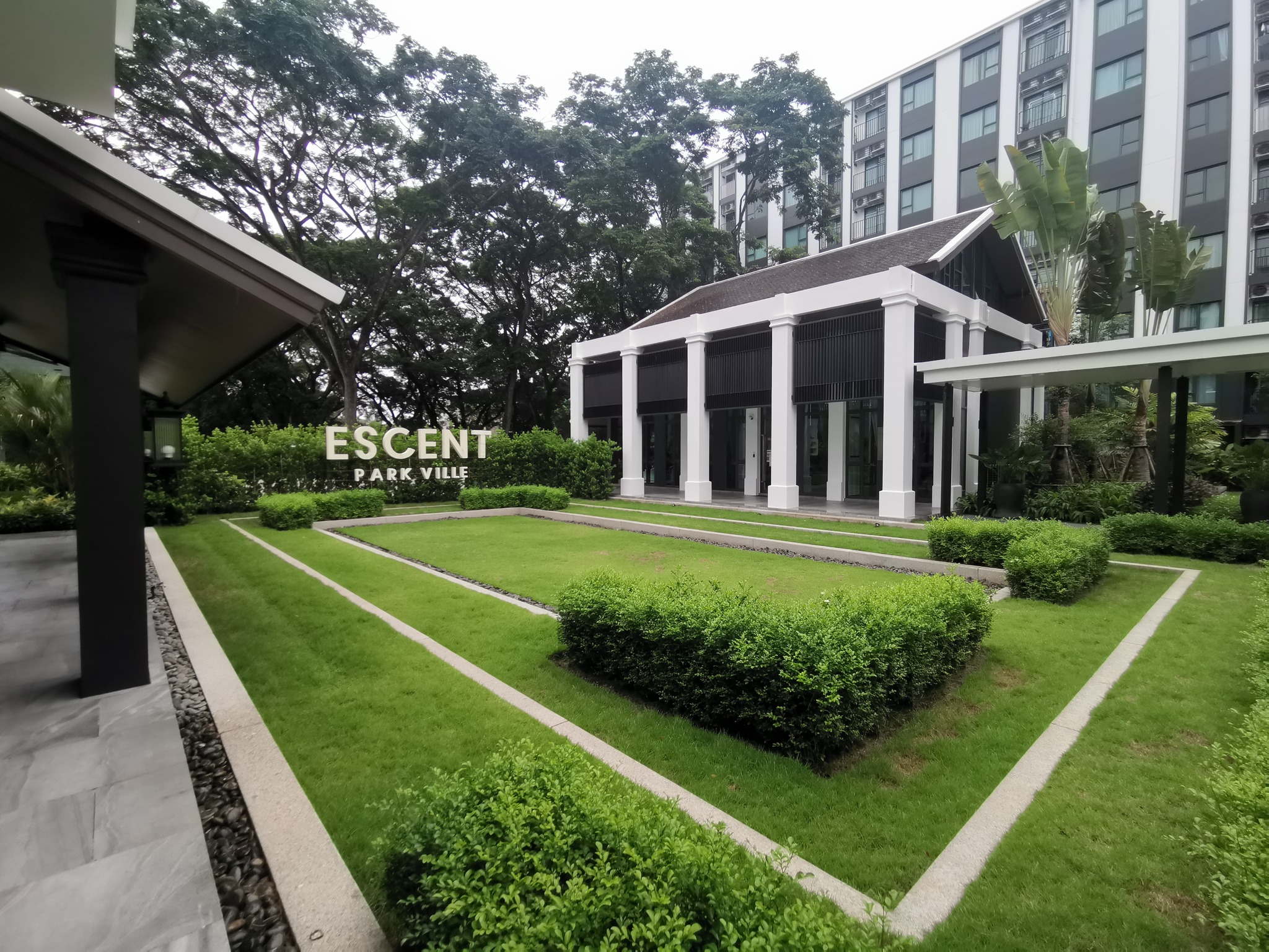 The Escent Park Ville - Image 11