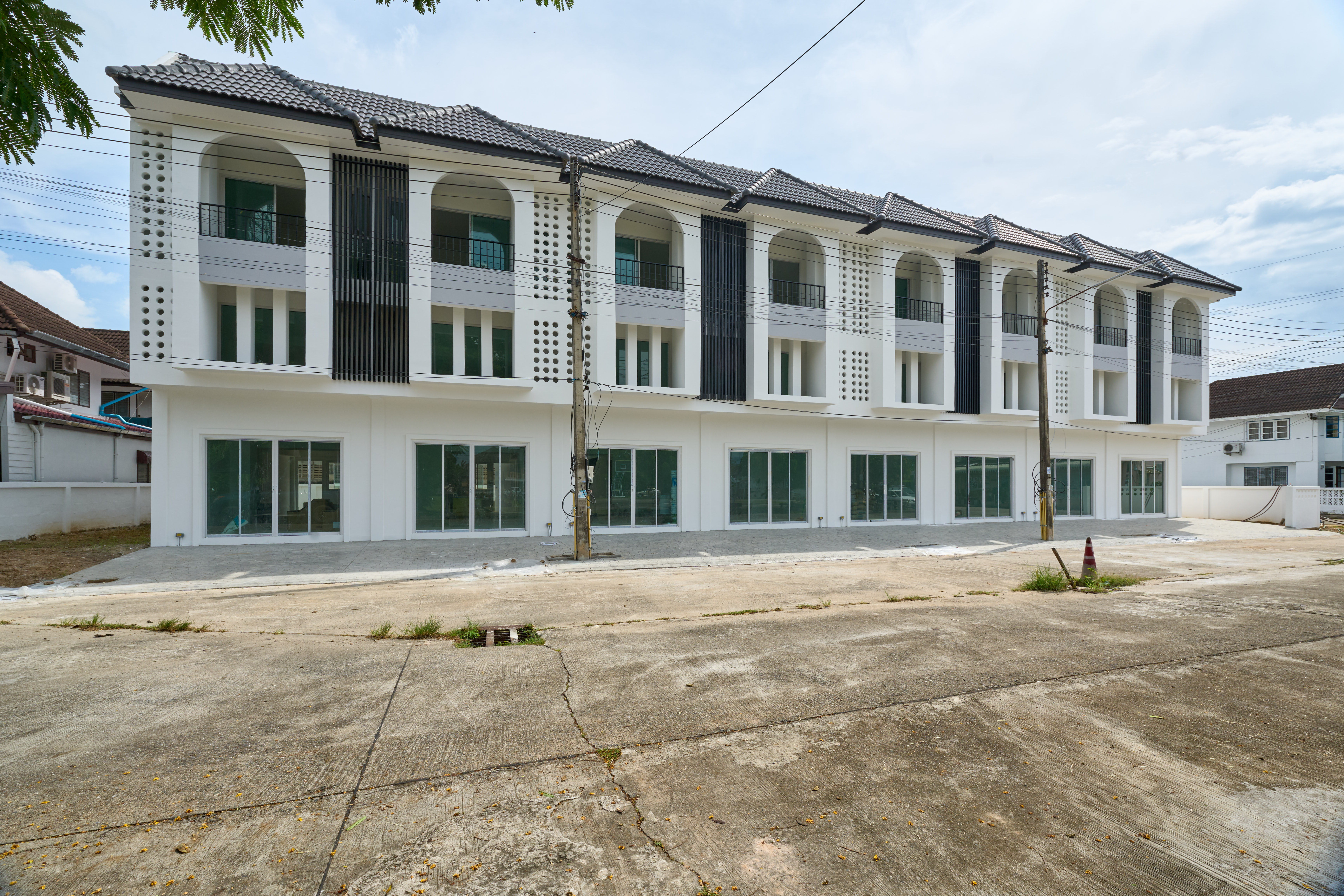 2 Bedroom Townhouse For Sale in San Sai Noi, San Sai, Chiang Mai - Image 3