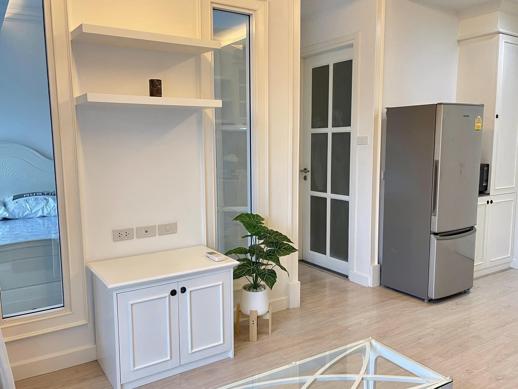 The Spring Condo - Image 5