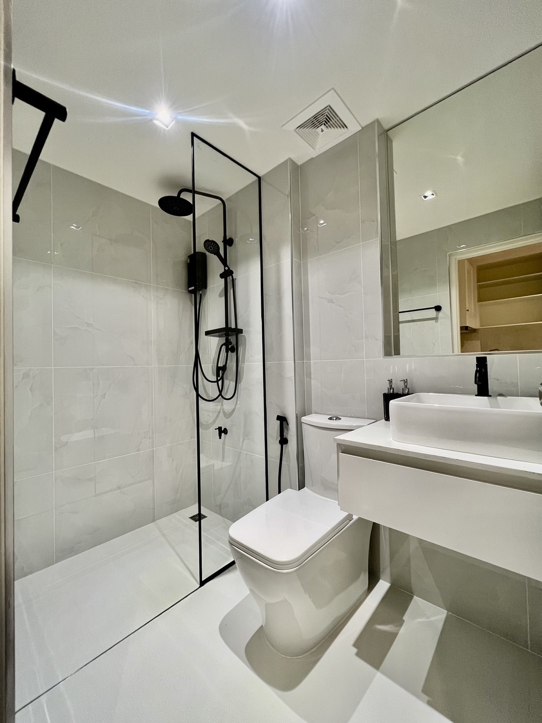 Srithana Condo 1 - Image 9