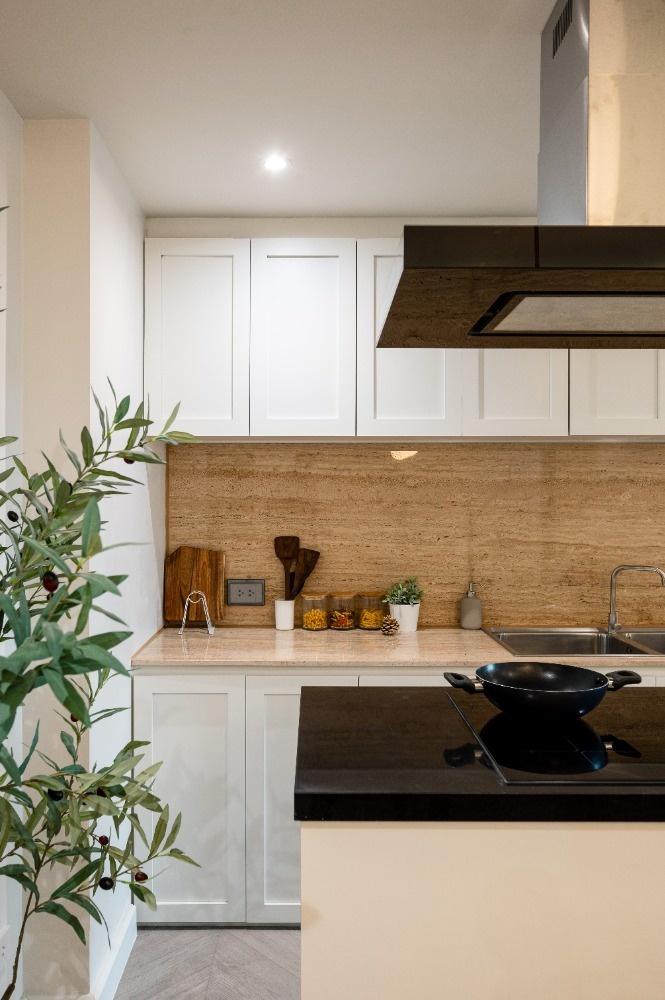 LE NICE CONDO - Image 8