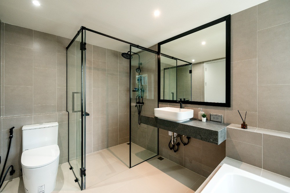 LE NICE CONDO - Image 18
