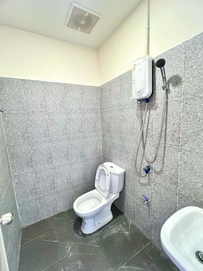 2 Bedroom Townhouse For Sale in San Phranet, San Sai, Chiang Mai - Image 7