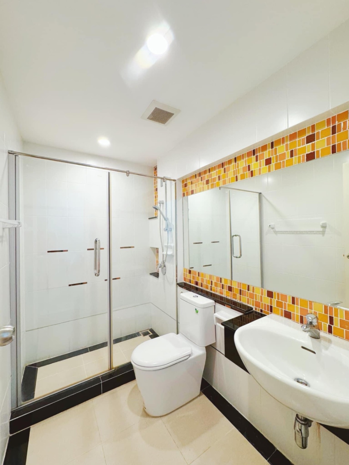 3 ห้องนอน บ้านเดี่ยว  ใน คลองเตย, คลองเตย, กรุงเทพมหานคร - Image 24