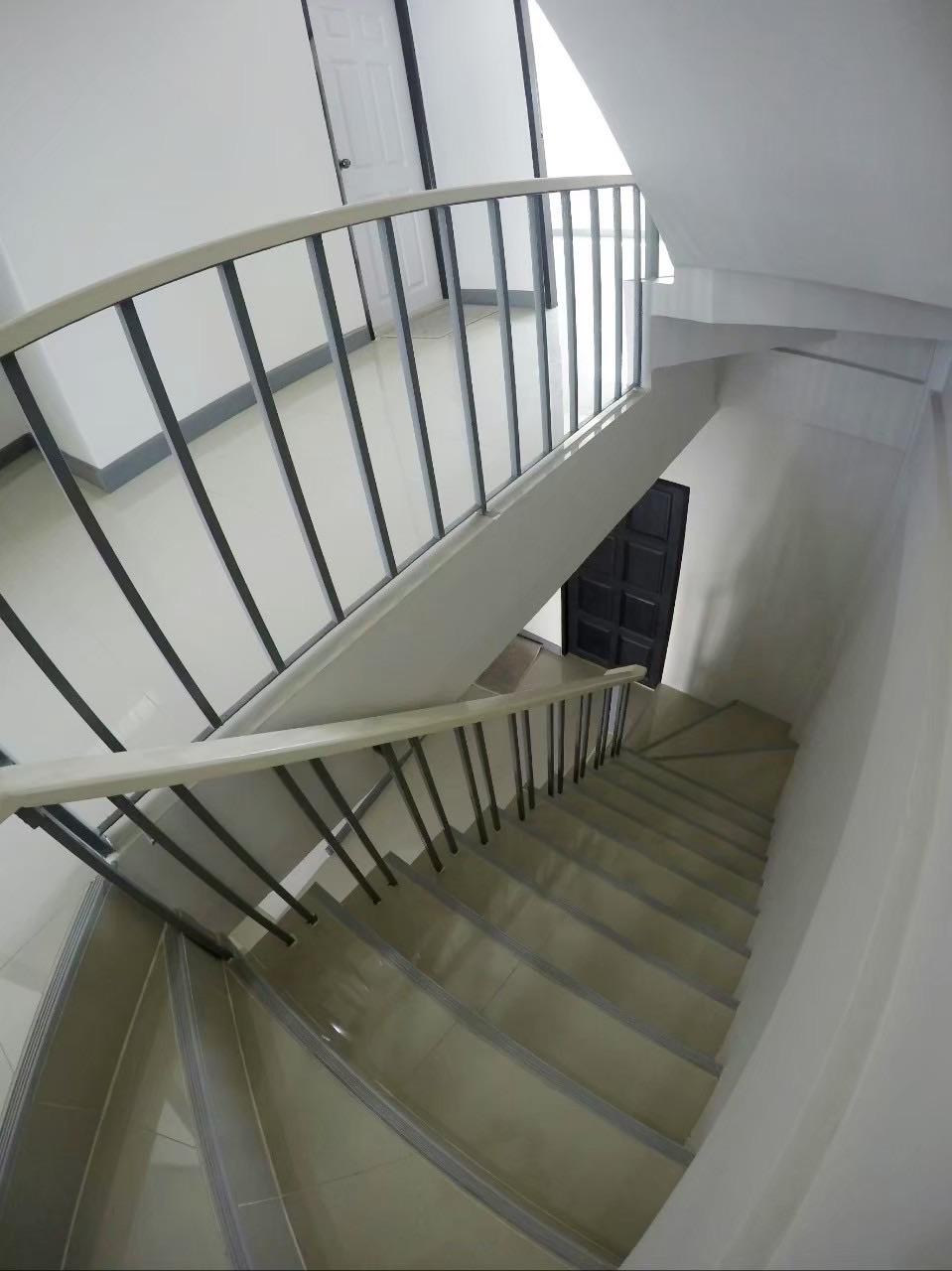 4 ห้องนอน ทาวน์เฮาส์  ใน พระโขนง, คลองเตย, กรุงเทพมหานคร - Image 5