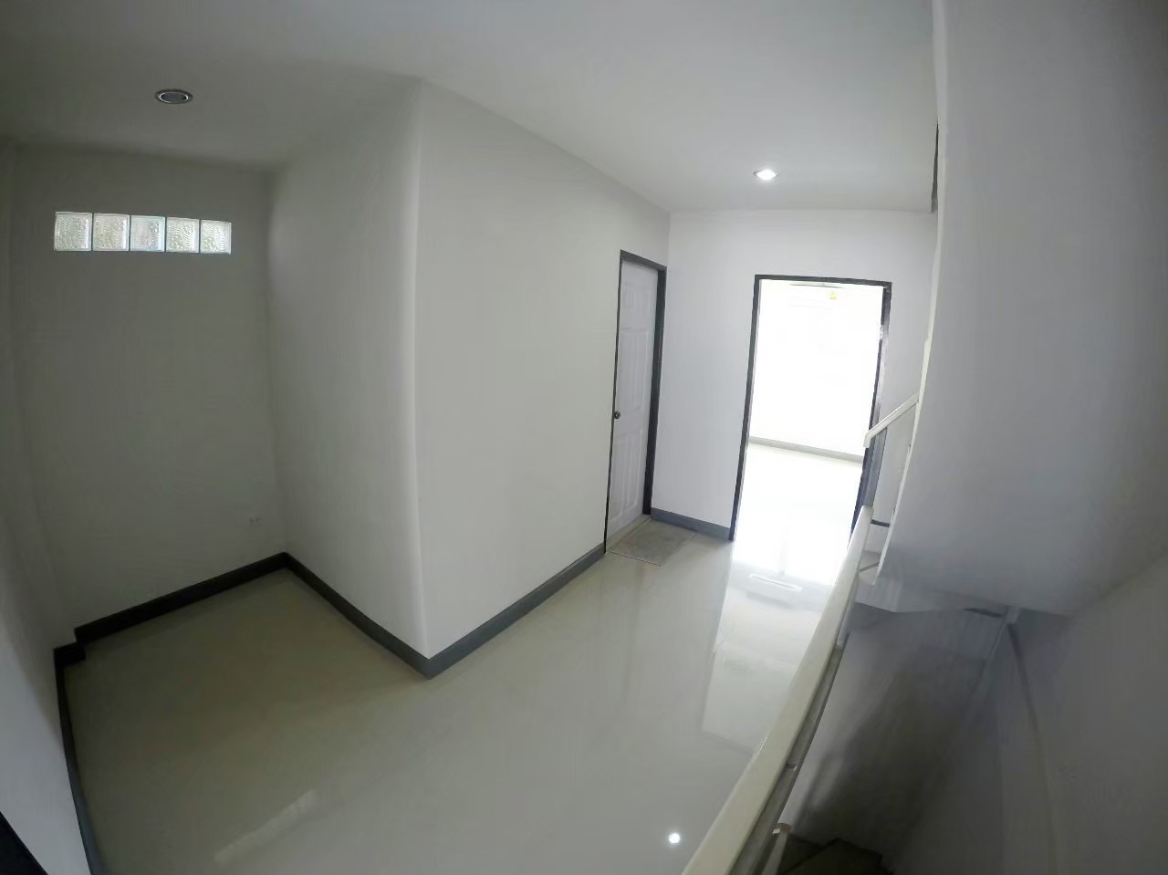 4 ห้องนอน ทาวน์เฮาส์  ใน พระโขนง, คลองเตย, กรุงเทพมหานคร - Image 9